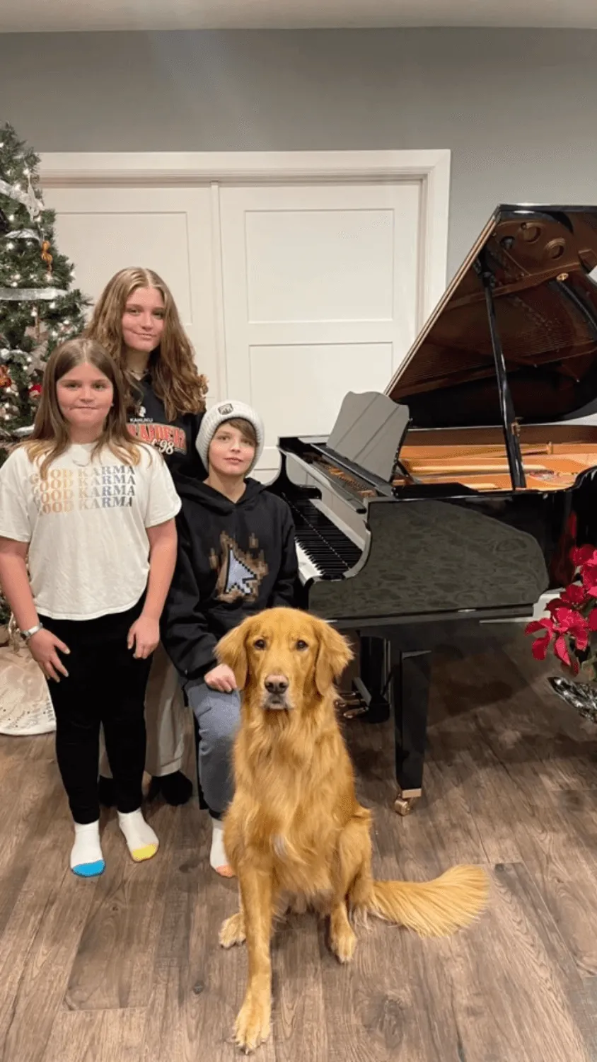 ollie and students at piano
